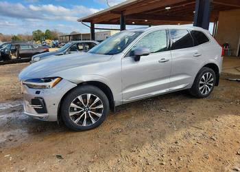 2022 VOLVO XC60 PLUS