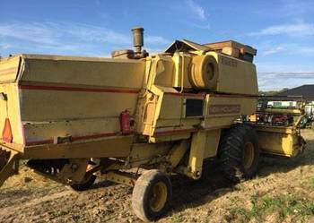 Sprzedam kombajn New Holand 8050