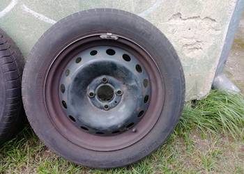 Koła Felgi z oponami Pirelli Fiat Grande Punto