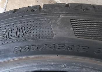 Opony letnie 245/45R19