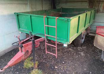 Przyczepa wywrotka jednoosiowa