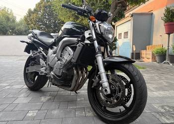YAMAHA FZ6