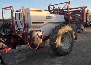 Opryskiwacz Holder 21 m 2700 litrów skrętny dyszel