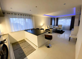 Dom-200m2-dla dwóch rodzin lub inwestycję