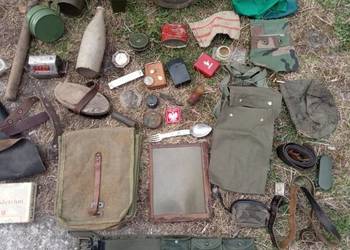 Chlebak plecak latarka nożyce łopatka ryby biwak plener WP LWP WH, latarka,