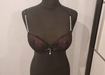 Biustonosz damski typu push up rozm.80B
