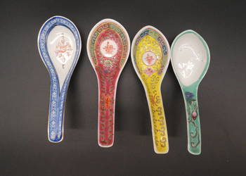 Chińskie porcelanowe łyżki, 4 szt.,