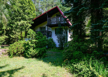 Dom na działce 1583m2, Adamów Parcel