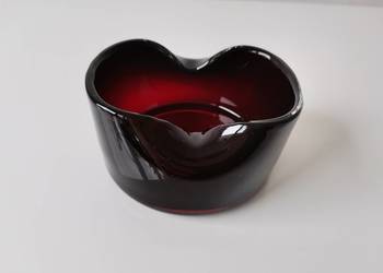 Stara nieużywana popielniczka Tarnowiec Jerzy Słuczan-Orkusz, PRL