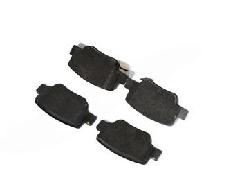 TOYOTA Verso Oryginal klocki hamulcowe tyl 04466-0F011 OE