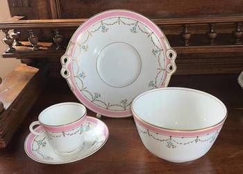 Patera ze złotymi kokardkami Nr 3436- nr malarza?  Różowy pasek, złoceni Patera ze złotymi kokardkami Nr 3436- nr malarza?  Różowy pasek, złoceni