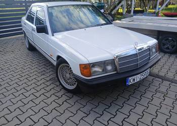 Mercedes 190e 2.0 benzyna,  w201 z klimatyzacja, z Włoch bez rdzy