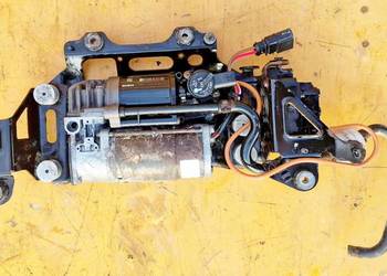 AUDI A8D4 KOMPRESOR ZAWIESZENIA 4H0616005C WABCO 4430201871 LUCAS