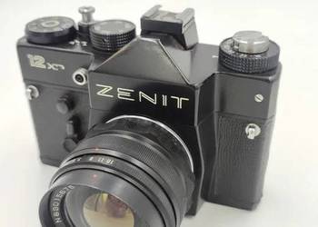 Zenit 12XP–radziecka lustrzanka SLR• Made in USSR-Stan idealny