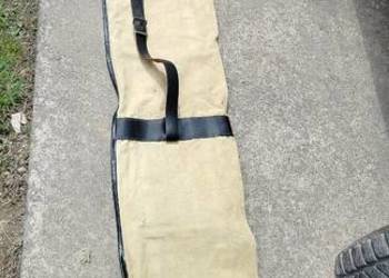 Stary pokrowiec wędkarski