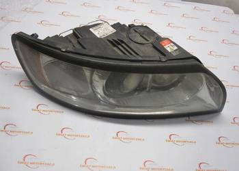 VOLVO V50 lampa prawa przód 31265712 XENON ANGLIK