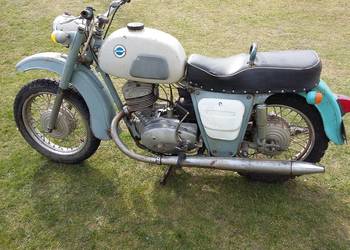 iż jupiter planeta 56