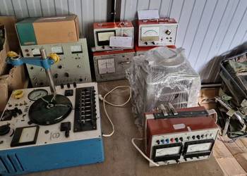 Stare urządzenia elektroniczne 7 szt.