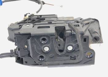 ZAMEK DRZWI PRAWY PRZÓD VW PASSAT CC B6 Sportowy/Coupe 5N1837016A 08-1