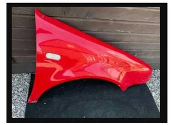 Błotnik prawy przód przedni czerwony VW Bora