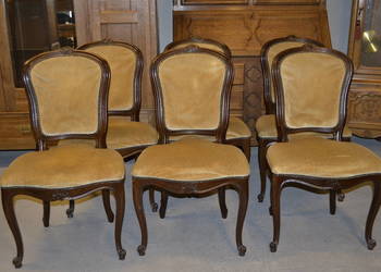krzesła ludwikowskie , ramy ciemny orzech .welur