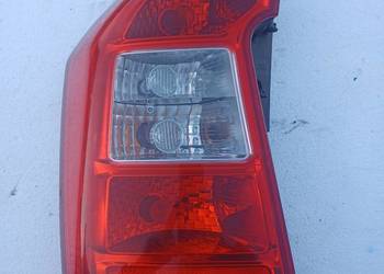 Lampa Lewy Tył Kia Carens 2 Lampa Lewy Tył Kia Carens 2