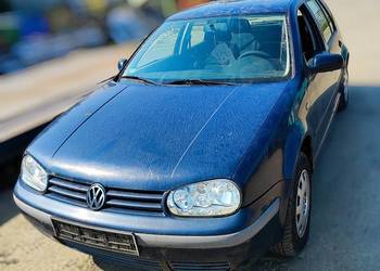 Volkswagen Golf 4 - Maska przednia