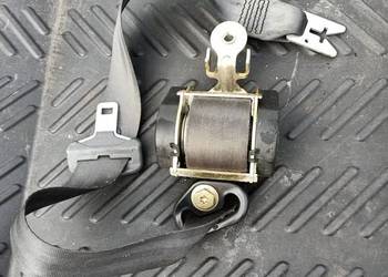 Pas bezpieczeństwa napinacz prawy przód przedni laguna II