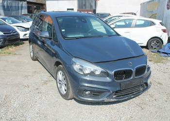 BMW 216 F46