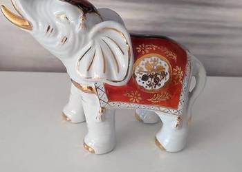 Słoń z porcelany