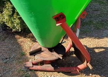 Rozsiewacz nawozu Grass Roll