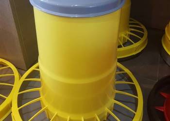 Karmidło dla drobiu 22 l dla drobiu