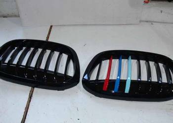 ATRAPA NERKI GRILL BMW X1 F48 CZARNY POŁYSK \