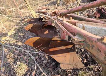 Pług zawieszany zagonowy 4 skibowy + dodatkowa stopica