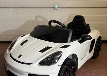 samochód na akumulator Porsche 718 auto elektryczne