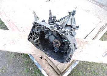 Skrzynia biegów Renault scenic II 1.6 16V 115 Km.  JR5125
