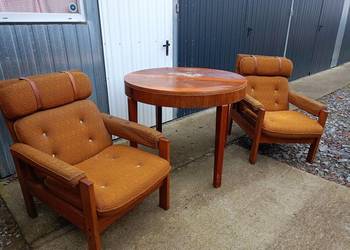 Stół okrągły fotele PRL antyki lata
