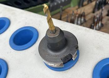 Oprawka SK40 z wiertłem Ø8 mm TiN - 15 000 obr/min