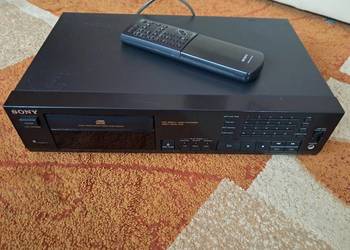 Odtwarzacz płyt CD Sony