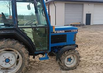 Traktor Ford 1720