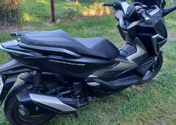 Sprzedam skuter marki Honda Forza 350