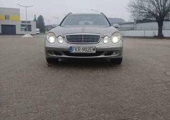 Mersedes  Bens E 211