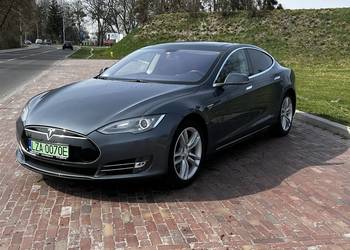 Tesla Model S 85  2014 darmowe ładowanie