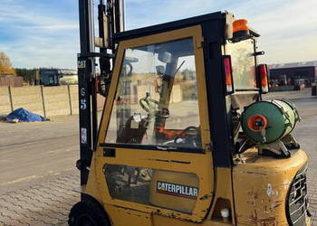 wózek widłowy CATERPILLAR GP15K LPG kabina wolny skok przesuw rok 1999