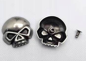 MINI CZASZKA OZDOBA DO PASKA , SKÓRY, PIÓRNIKA ,SAKWY, KURTKI  2SZT