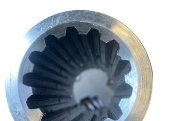 ŁĄCZNIK 1342447C1 CASE MAGNUM 7250