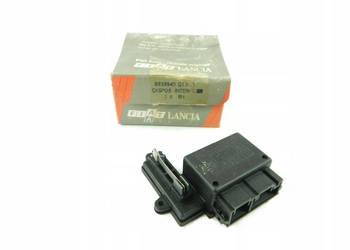 STEROWNIK WYCIERACZKAMI PRZÓD FIAT FIORINO 91-93 STEROWNIK WYCIERACZKAMI PRZÓD FIAT FIORINO 91-93