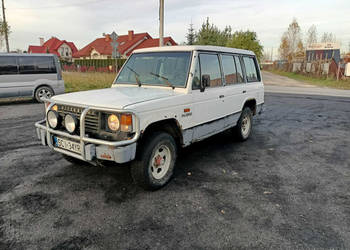 Mitsubishi Pajero Mitsubishi Pajero 2.5D 84km 88r 4x4 7 os I (1982-1990)