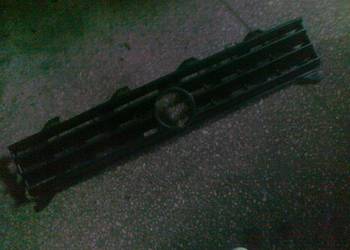 V-w Passat 85/88 atrapa nowa
