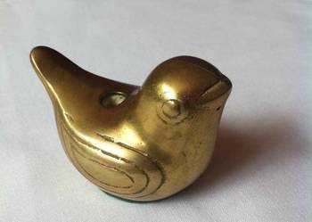 mosiężny ptaszek7x5 podbity suknem